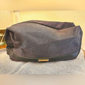 Giorgio ARMANI MENS TOILETRY valet shaving bag case